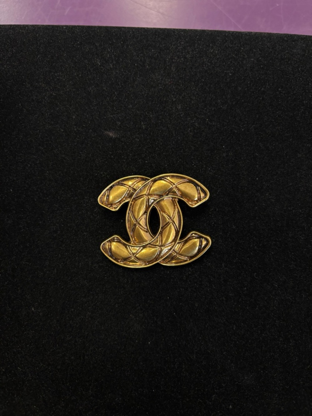 CHANEL Gold-Tone Quilted Interlocking CC Brooch